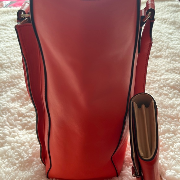 Kate Spade orange handbag and wristlet set - Picture 5 of 16